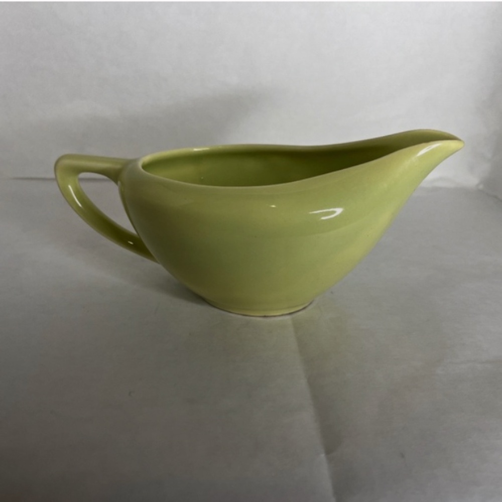 Vintage MC 1950-60's KNOWLES USA Chartreuse Lime Green China Creamer 53-3